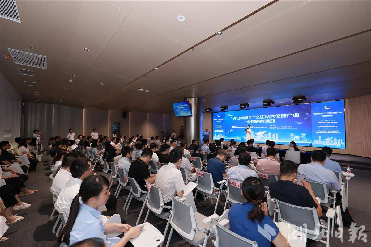 9e72acb48c2e4741928a1dc8c023b14a (1).jpg 9e72acb48c2e4741928a1dc8c023b14a (1).jpg